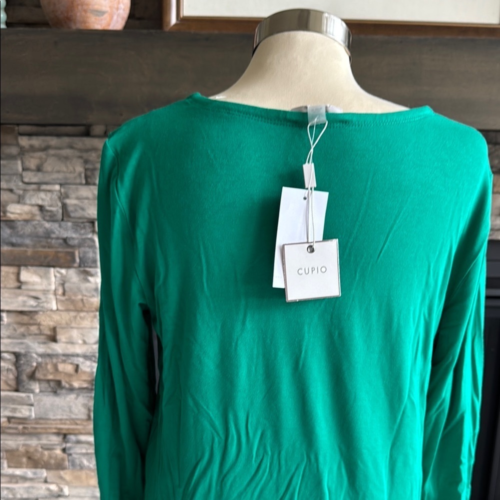 Cupio Vibrant Green Women's Blouse - Picture 9 of 10
